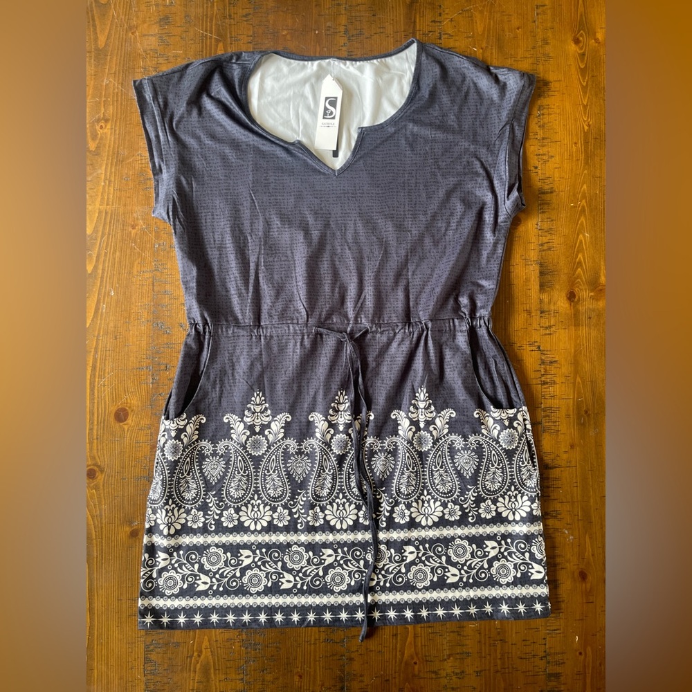 NWT Saukole Drawstring Dress. Size XL